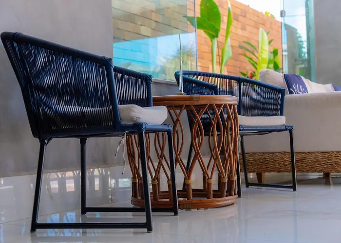 Miola Hotel